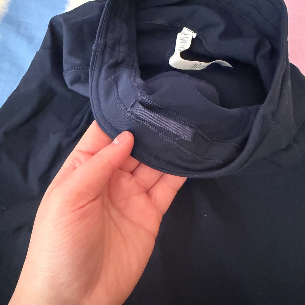 Lululemon Limited Edition Swift Speed High Rise Shorts 8 inches Size 6 Navy - Picture 9 of 12